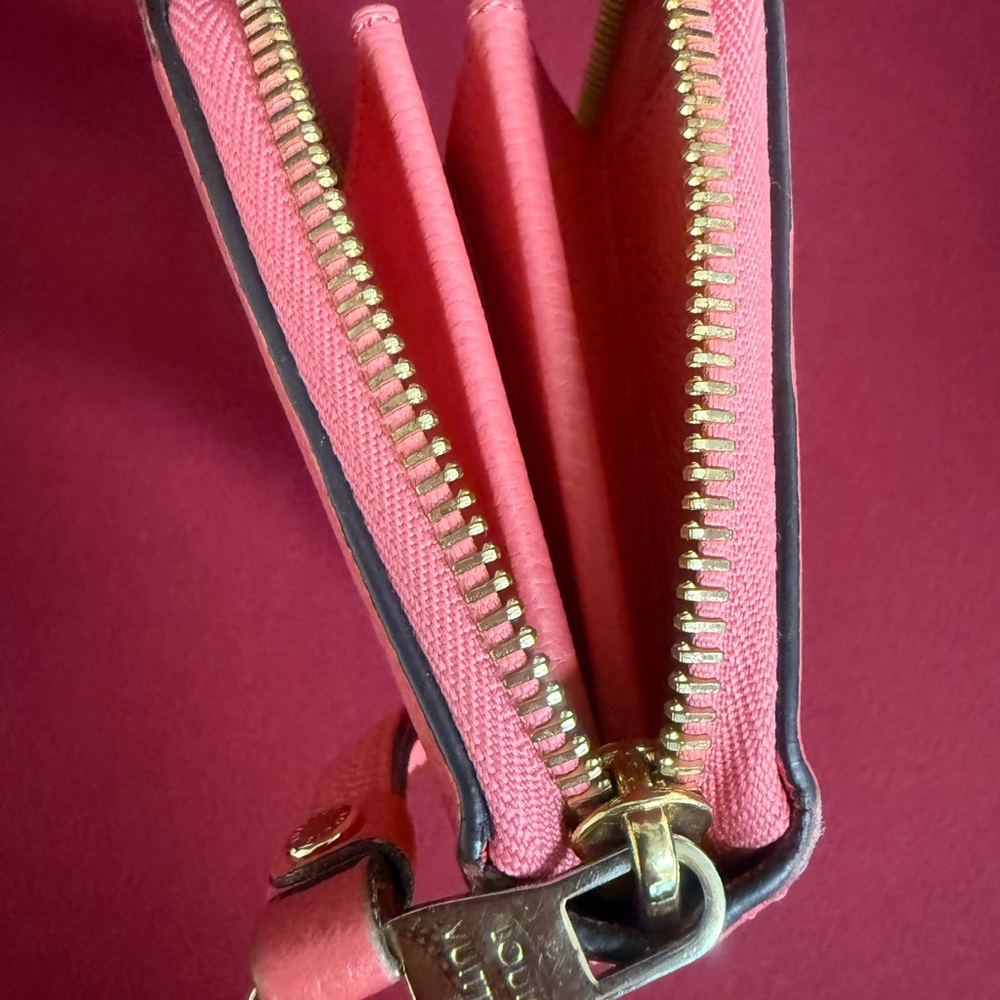 Authenticated Louis Vuitton Pink/Coral Monogram Empreinte Zippy Leather Wallet - Picture 12 of 16